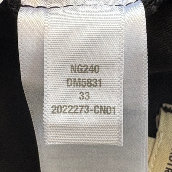 Madewell‎ 11" Roadtripper Super Soft Black Denim Jeans Women's Size 33 NWOT - Picture 7 of 8